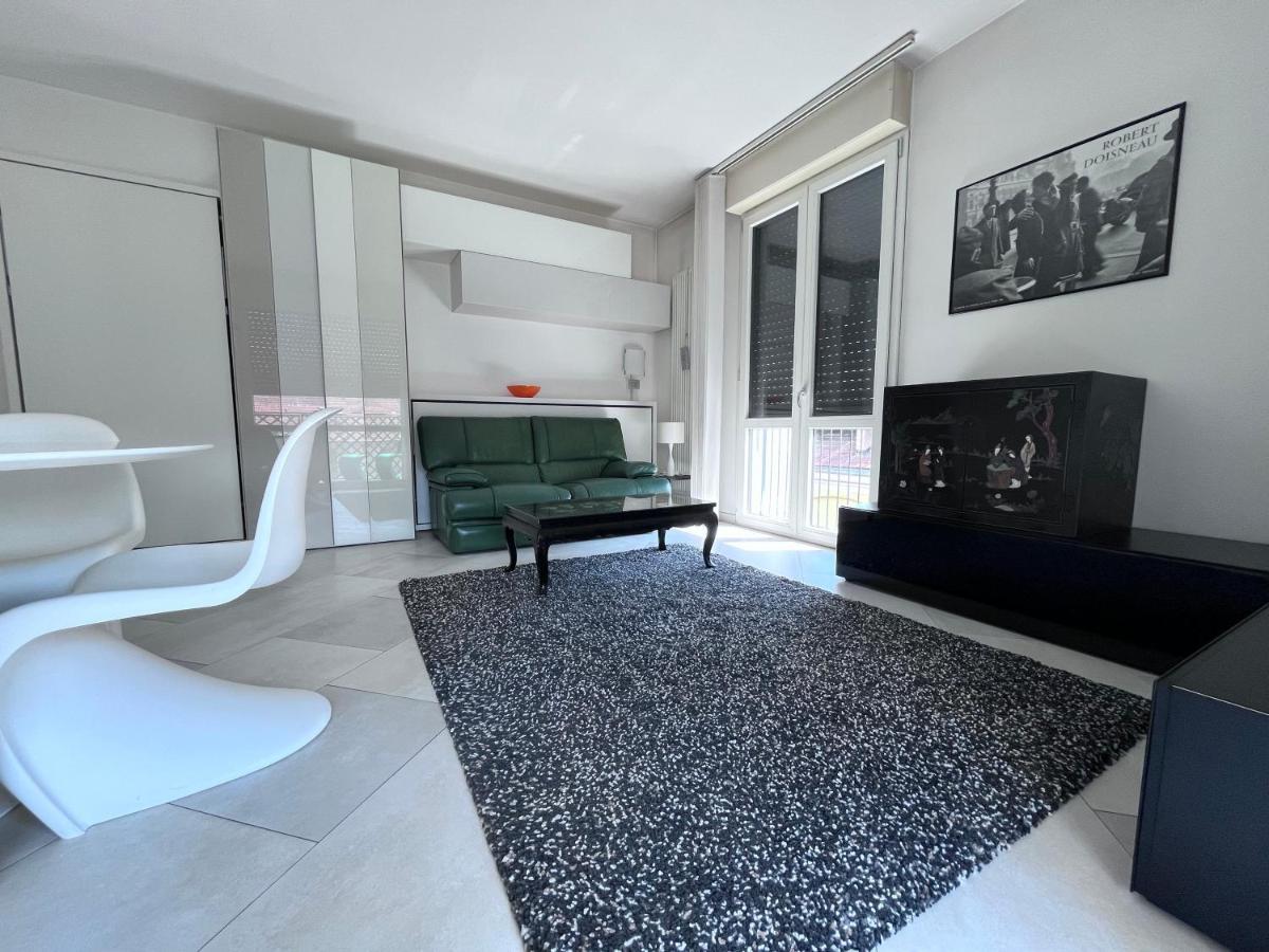 Villa Fenix Milano Exterior foto